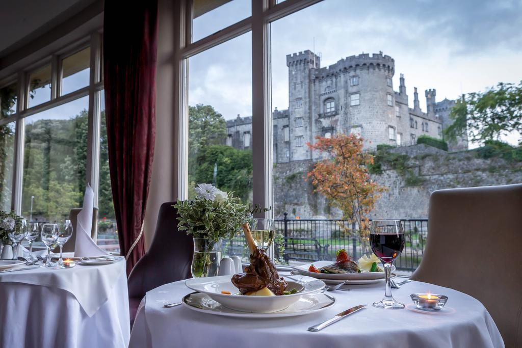 Kilkenny River Court Hotel Exterior photo