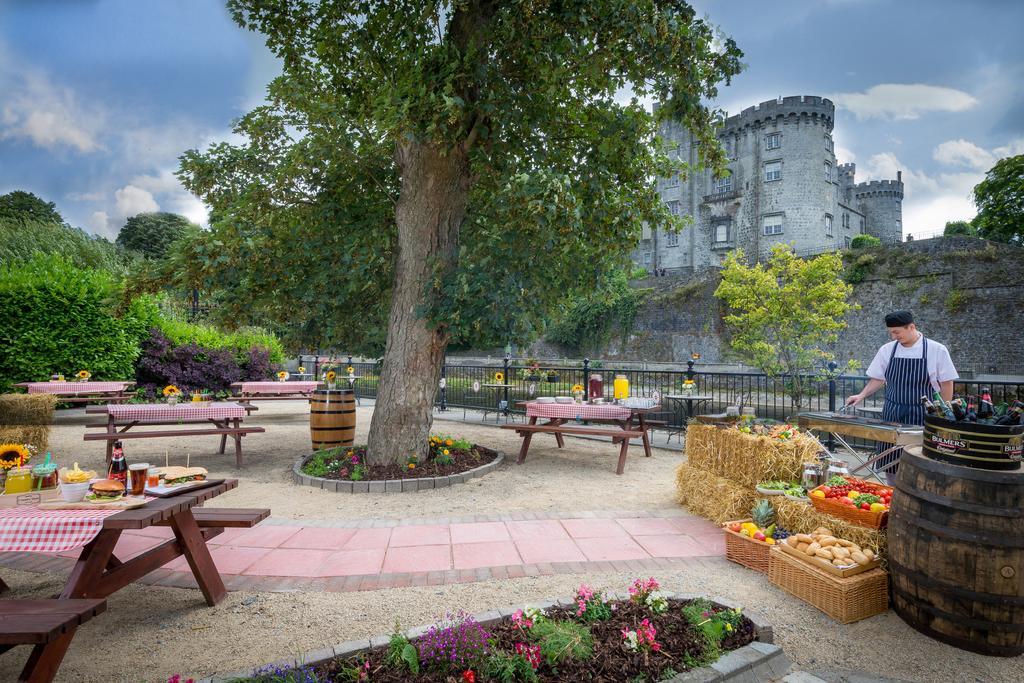 Kilkenny River Court Hotel Exterior photo