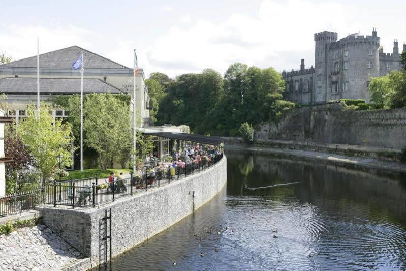 Kilkenny River Court Hotel Exterior photo